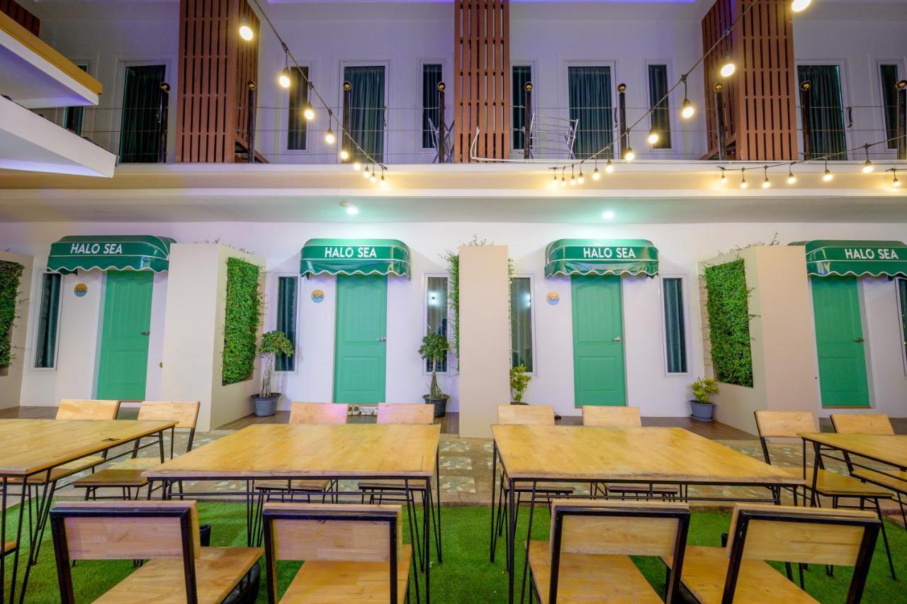 Halo Sea Koh Larn Hotel Pattaya Exterior photo